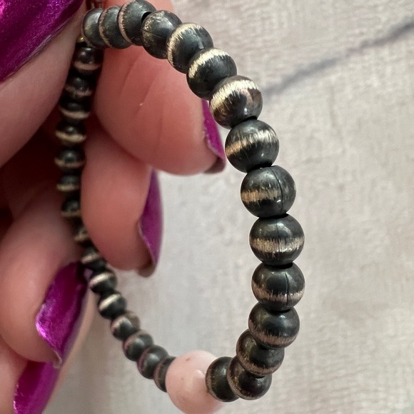 ❤️ 3mm Desert Pearl & Queen Pink Conch Southwestern Dangle Hoop Earrings 9.4gms - Picture 6 of 12